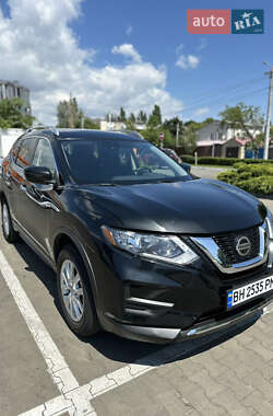 Внедорожник / Кроссовер Nissan Rogue 2019 в 