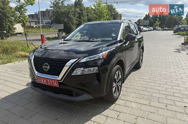 Внедорожник / Кроссовер Nissan Rogue 2023 в Ровно