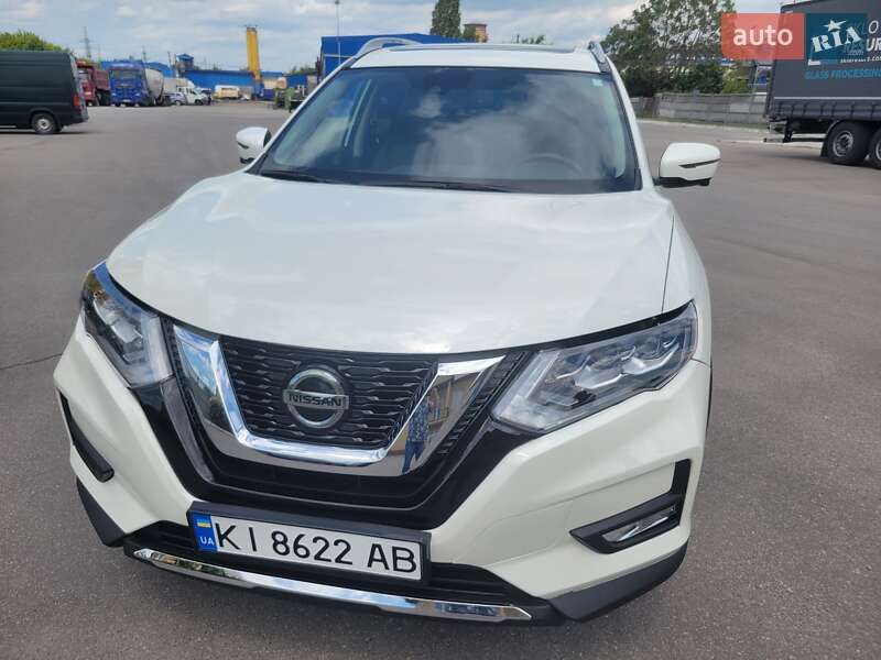 Nissan Rogue 2020