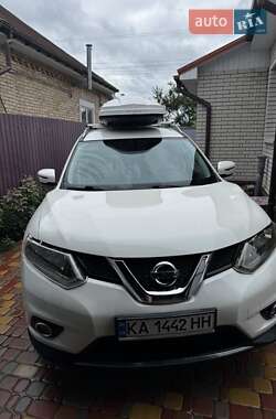 Позашляховик / Кросовер Nissan Rogue 2016 в Ніжині