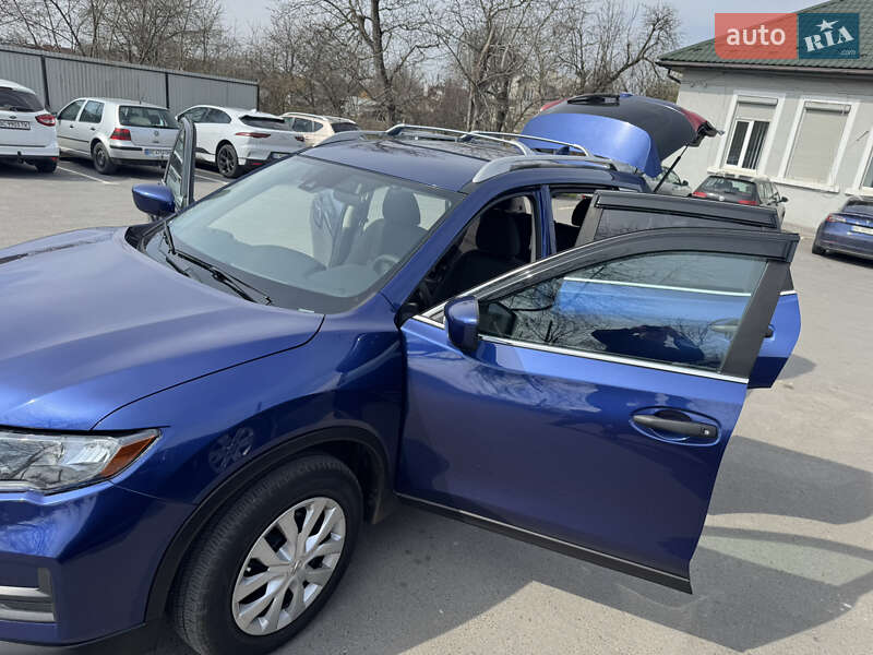 Позашляховик / Кросовер Nissan Rogue 2020 в Дрогобичі