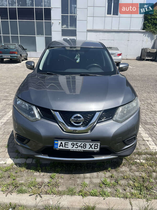 Nissan Rogue 2015