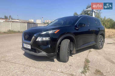 Позашляховик / Кросовер Nissan Rogue 2021 в Києві