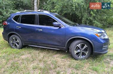 Внедорожник / Кроссовер Nissan Rogue 2020 в 