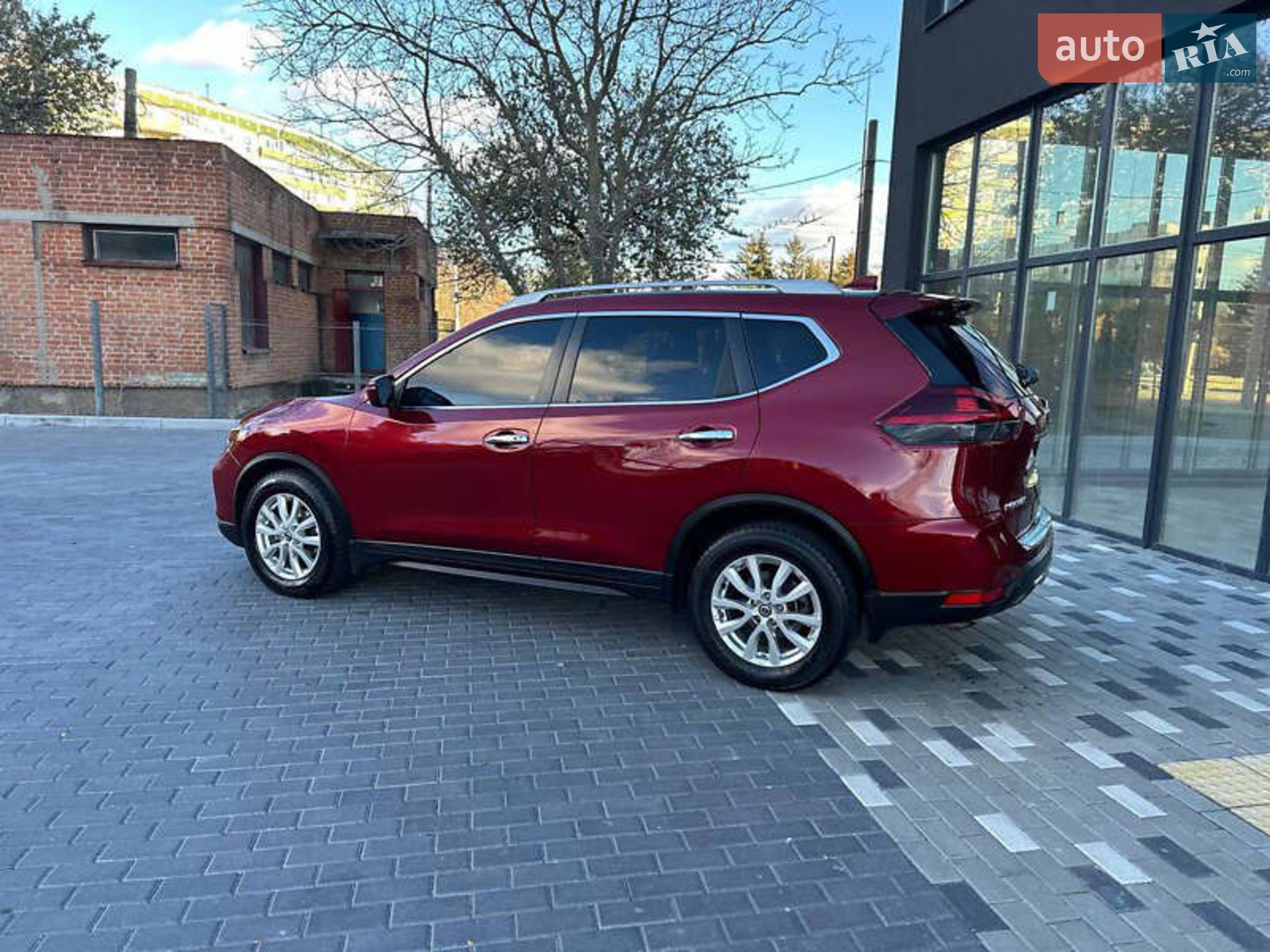 2018 Nissan Rogue - мініатюра 9