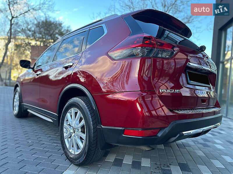 Внедорожник / Кроссовер Nissan Rogue 2018 в Киеве фото 13 Внедорожник / Кроссовер Nissan Rogue 2018 в Киеве