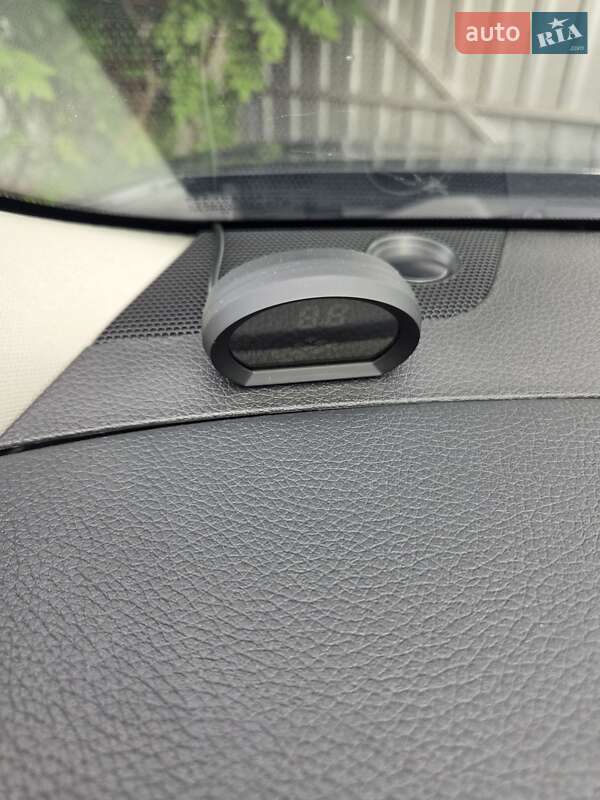 Внедорожник / Кроссовер Nissan Rogue 2018 в Ивано-Франковске