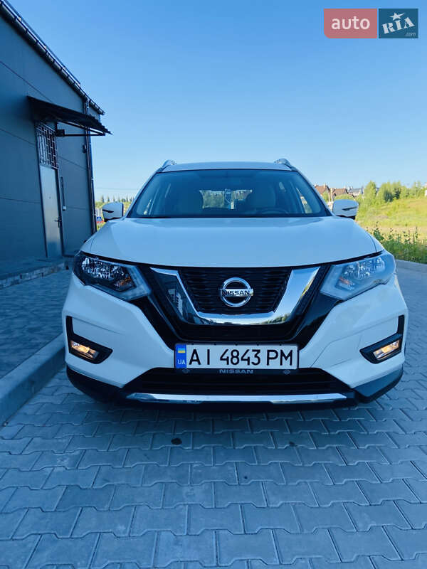 Позашляховик / Кросовер Nissan Rogue 2017 в Хмельницькому