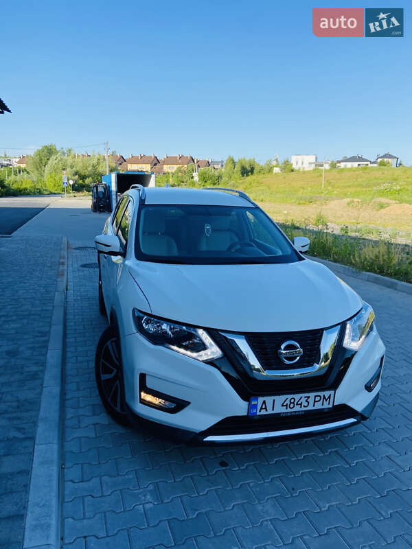 Позашляховик / Кросовер Nissan Rogue 2017 в Хмельницькому