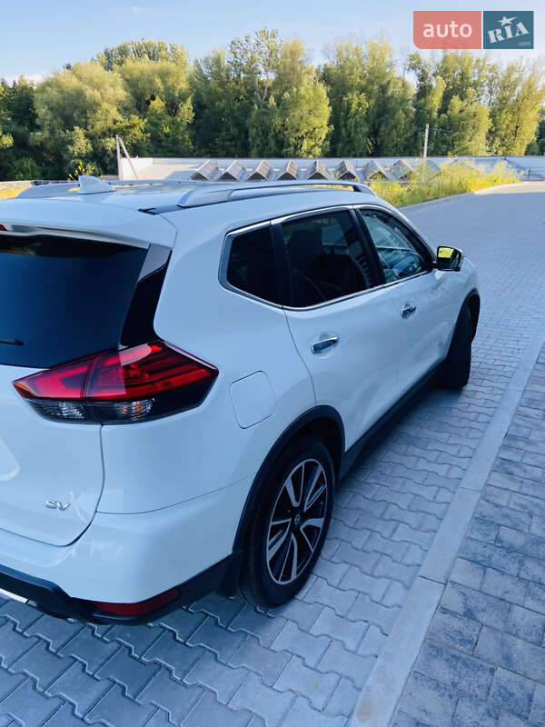 Позашляховик / Кросовер Nissan Rogue 2017 в Хмельницькому