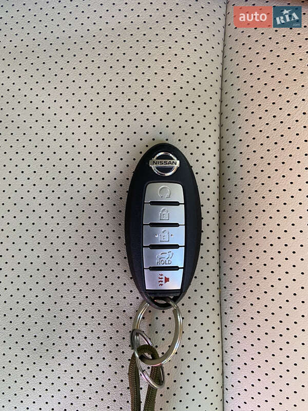 Позашляховик / Кросовер Nissan Rogue 2017 в Хмельницькому