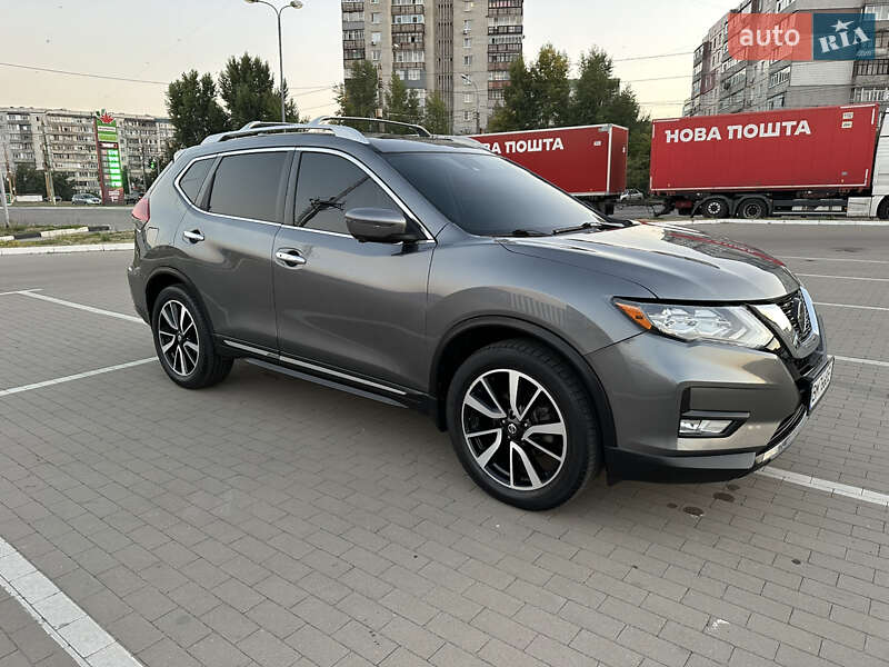 Внедорожник / Кроссовер Nissan Rogue 2019 в Виннице