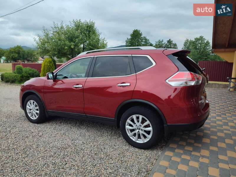 Позашляховик / Кросовер Nissan Rogue 2014 в Івано-Франківську