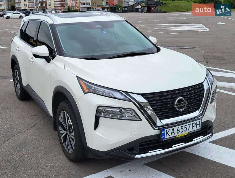Nissan Rogue 2021