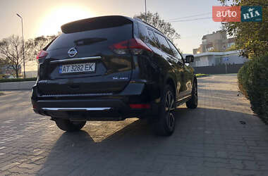Позашляховик / Кросовер Nissan Rogue 2017 в Тернополі