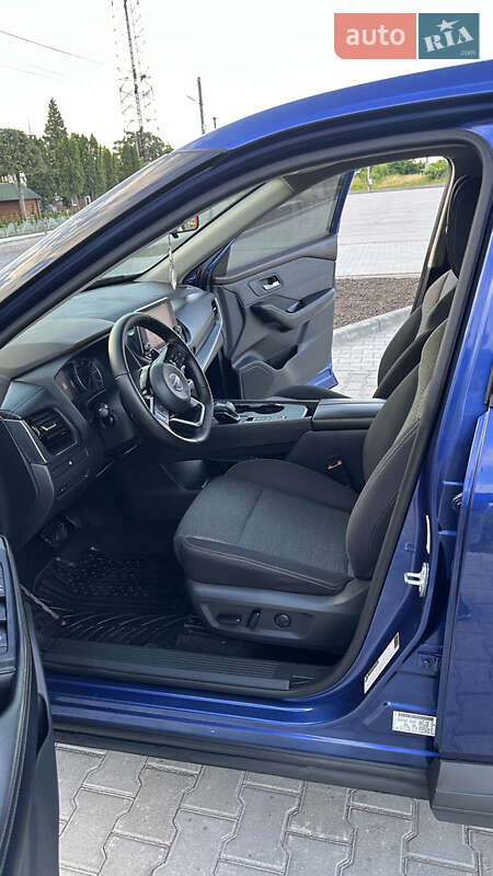 Внедорожник / Кроссовер Nissan Rogue 2021 в Золочеве