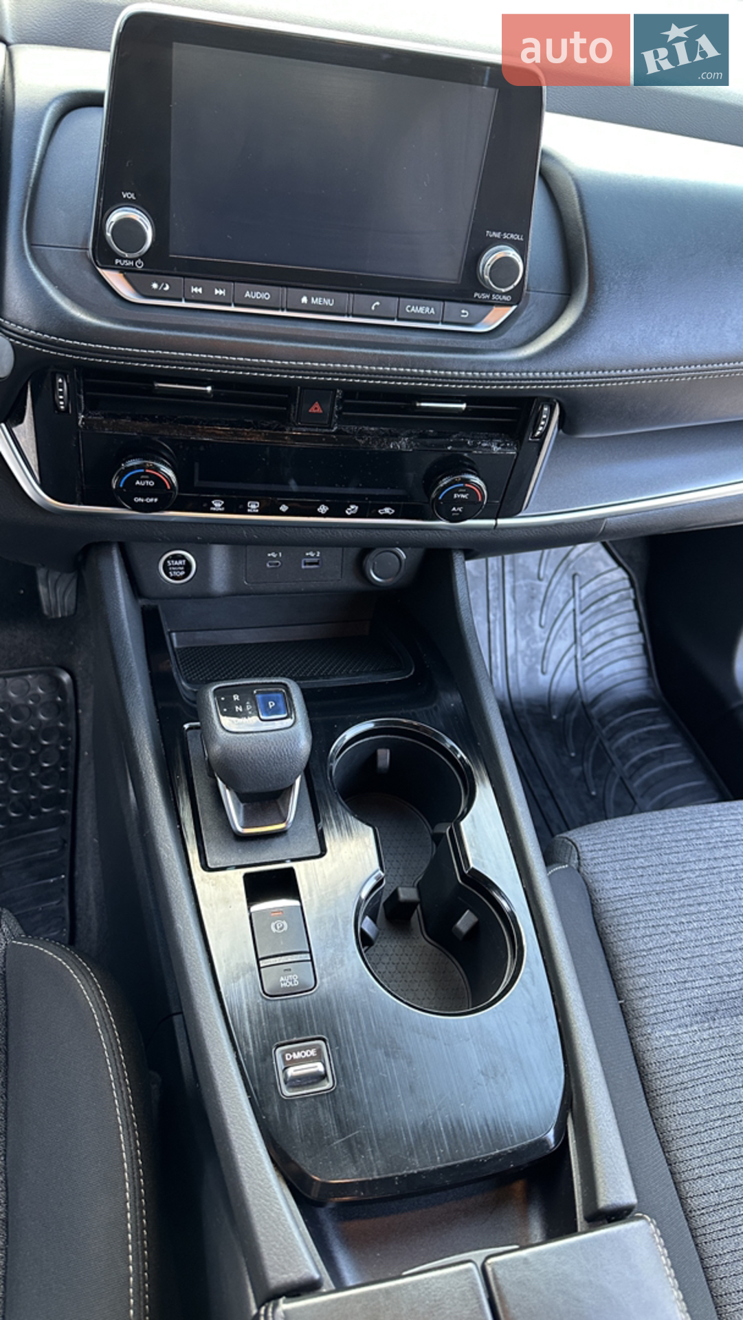 2021 Nissan Rogue - мініатюра 16