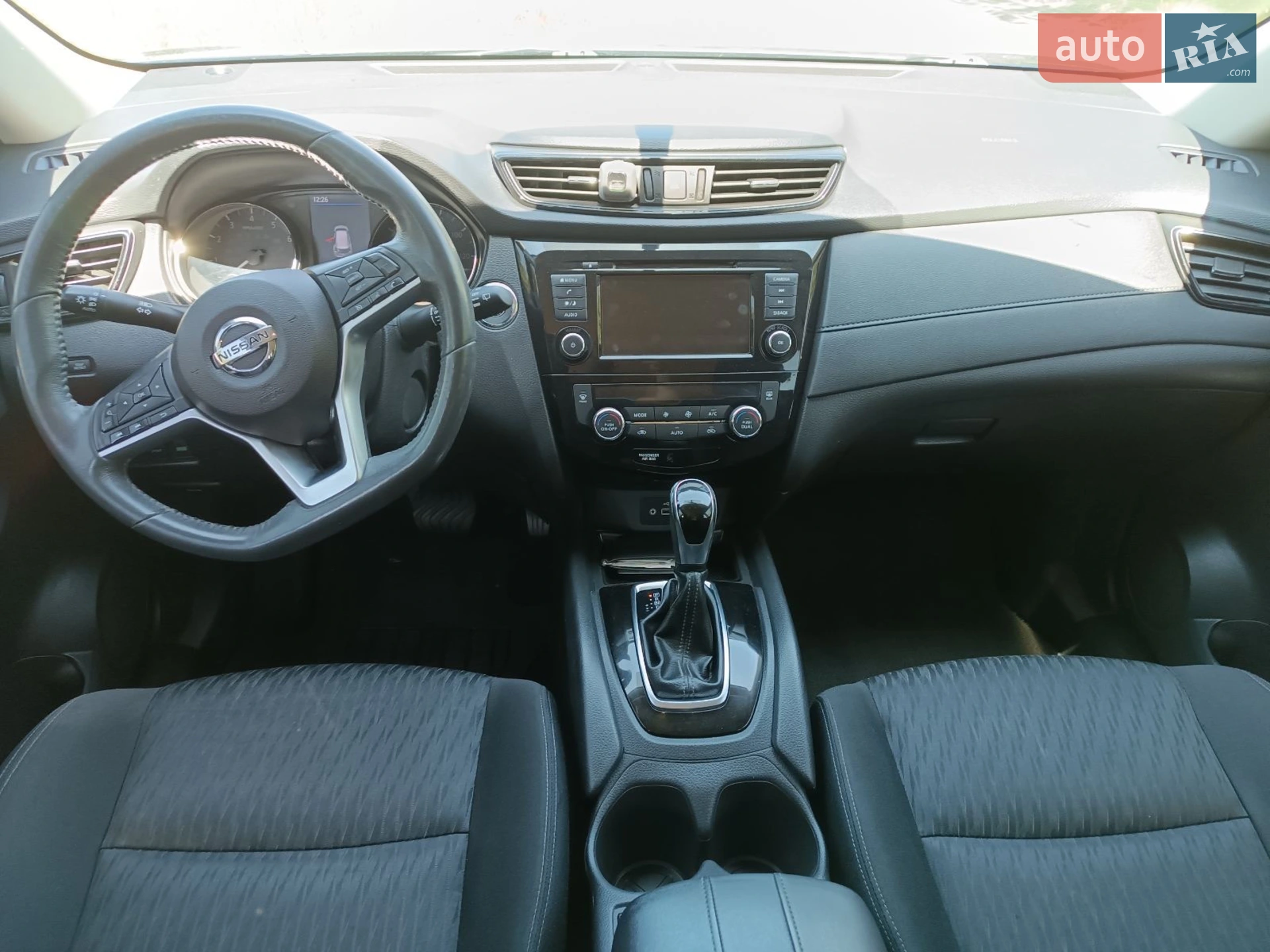 2017 Nissan Rogue - мініатюра 4