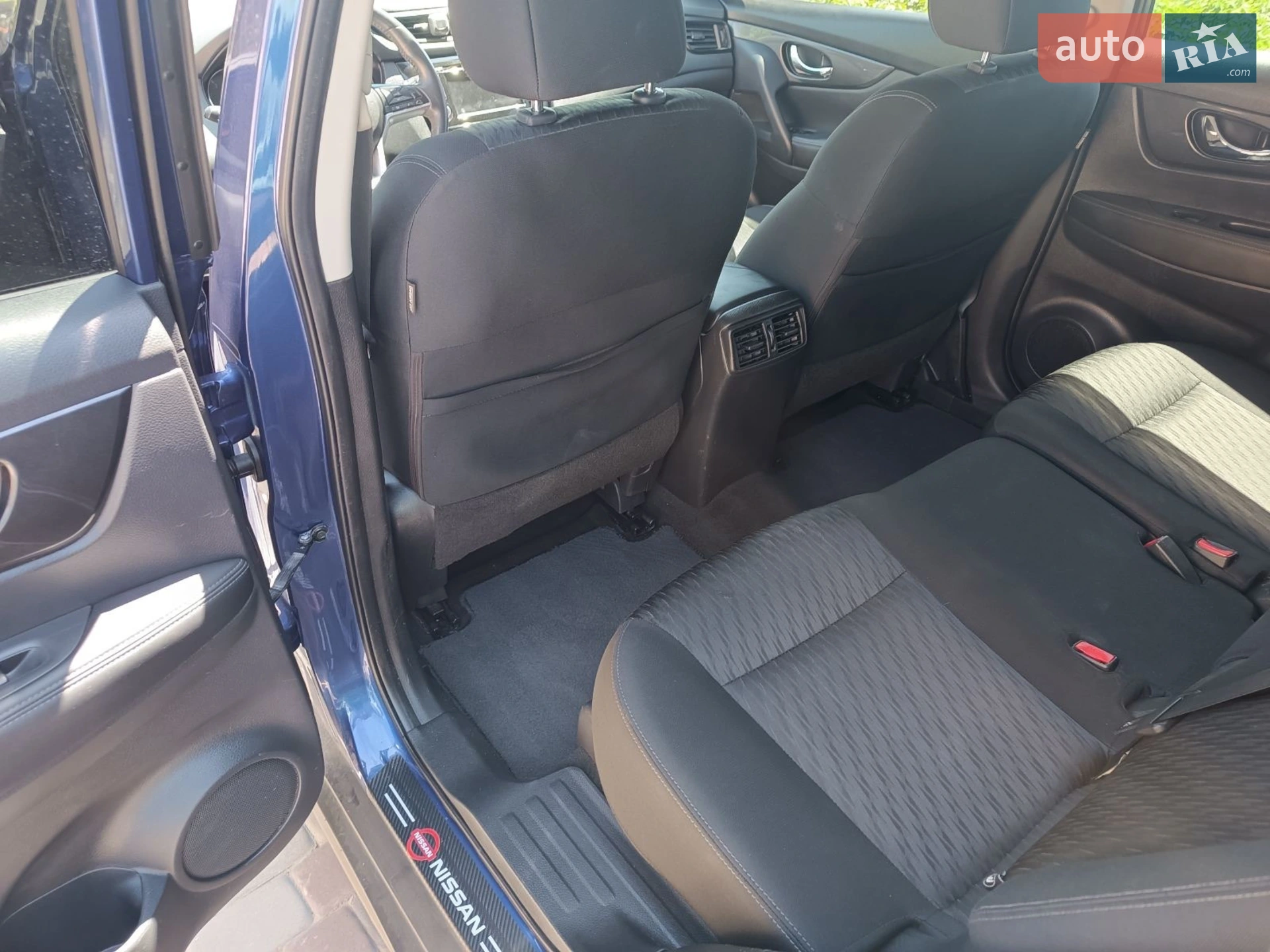 2017 Nissan Rogue - мініатюра 10
