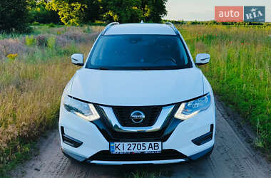 Внедорожник / Кроссовер Nissan Rogue 2019 в Киеве