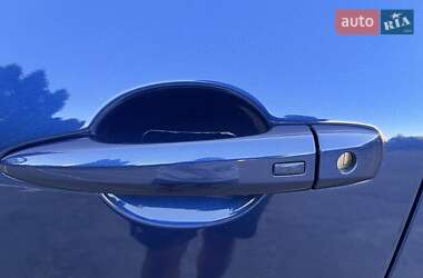 Позашляховик / Кросовер Nissan Rogue 2020 в 