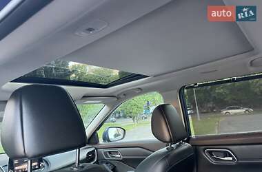 Позашляховик / Кросовер Nissan Rogue 2020 в 