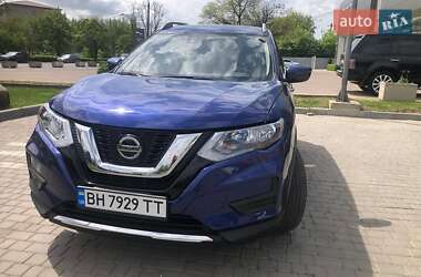 Внедорожник / Кроссовер Nissan Rogue 2018 в Львове