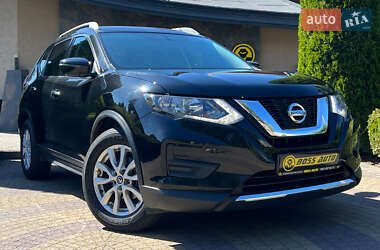 Позашляховик / Кросовер Nissan Rogue 2016 в Львові