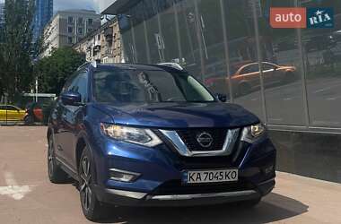 Внедорожник / Кроссовер Nissan Rogue 2019 в Киеве