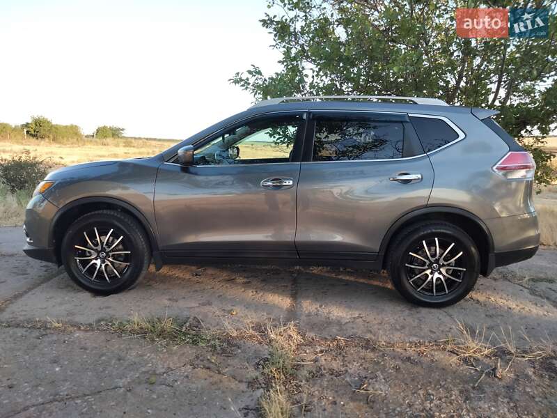 Позашляховик / Кросовер Nissan Rogue 2016 в Одесі