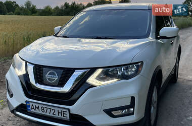 Позашляховик / Кросовер Nissan Rogue 2017 в Вінниці