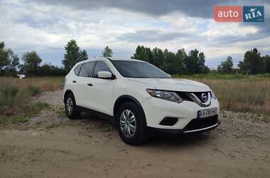 Позашляховик / Кросовер Nissan Rogue 2016 в Києві