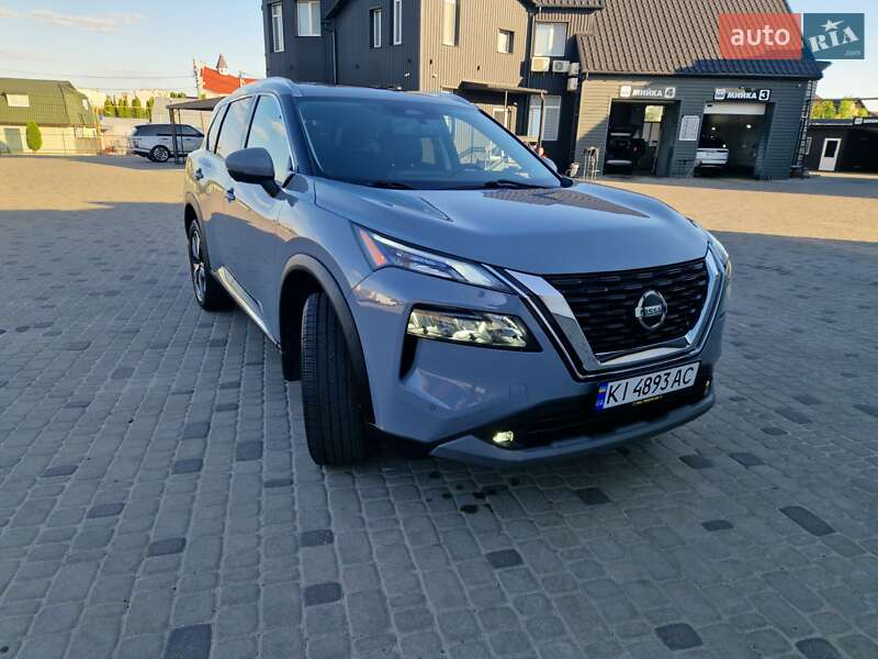 Nissan Rogue 2021