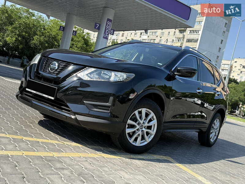 Внедорожник / Кроссовер Nissan Rogue 2019 в Одессе