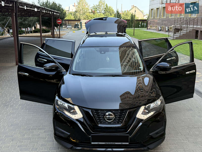 Внедорожник / Кроссовер Nissan Rogue 2019 в Одессе