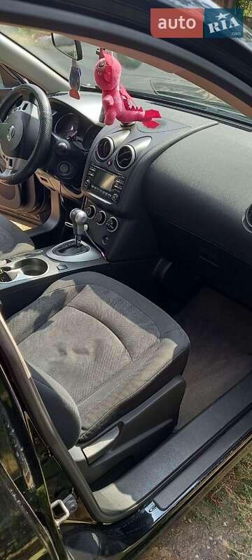 Позашляховик / Кросовер Nissan Rogue 2014 в Подільську