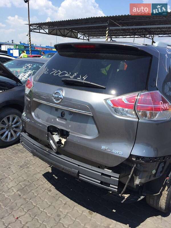 Позашляховик / Кросовер Nissan Rogue 2015 в Дніпрі