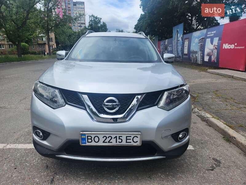 Nissan Rogue 2015
