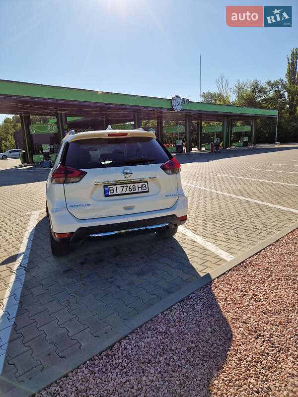 Позашляховик / Кросовер Nissan Rogue 2018 в Кременчуці