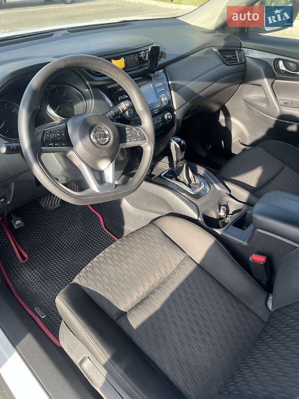 Внедорожник / Кроссовер Nissan Rogue 2017 в Виннице фото 11 Внедорожник / Кроссовер Nissan Rogue 2017 в Виннице
