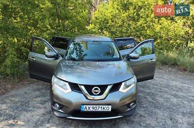 Внедорожник / Кроссовер Nissan Rogue 2015 в Харькове