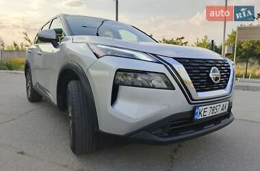 Внедорожник / Кроссовер Nissan Rogue 2021 в Днепре