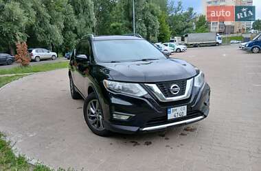 Позашляховик / Кросовер Nissan Rogue 2015 в Сумах