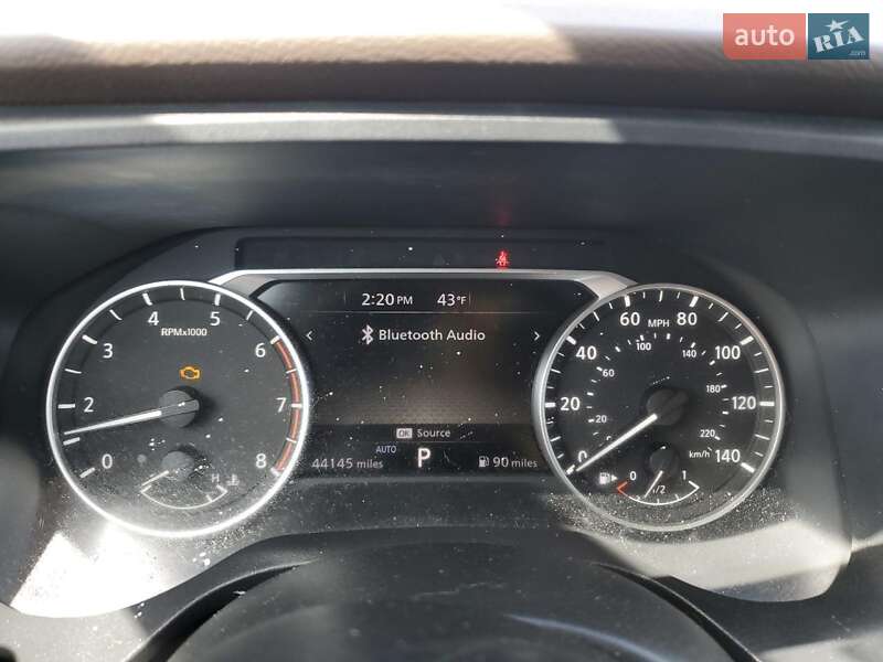 Внедорожник / Кроссовер Nissan Rogue 2021 в Ровно