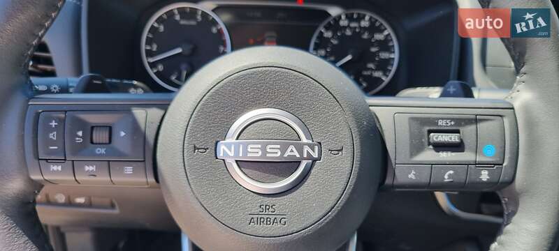 Позашляховик / Кросовер Nissan Rogue 2024 в Києві