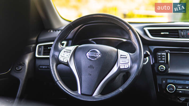 Позашляховик / Кросовер Nissan Rogue 2014 в Львові фото 22 Позашляховик / Кросовер Nissan Rogue 2014 в Львові