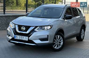 Внедорожник / Кроссовер Nissan Rogue 2019 в 