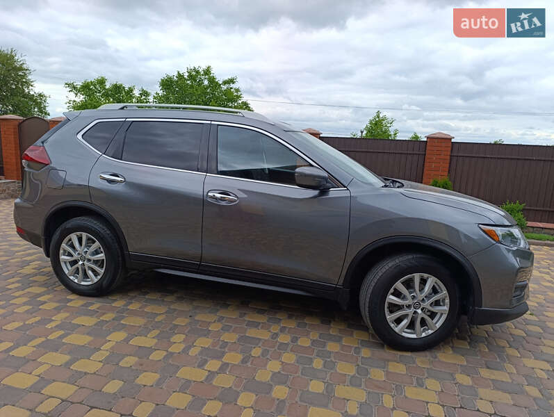 Внедорожник / Кроссовер Nissan Rogue 2018 в Новомиргороде фото 8 Внедорожник / Кроссовер Nissan Rogue 2018 в Новомиргороде