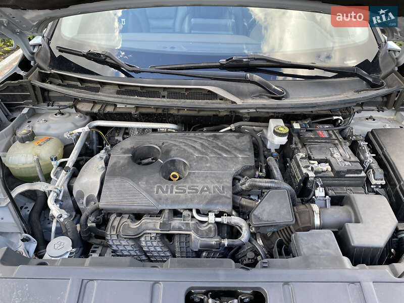 Внедорожник / Кроссовер Nissan Rogue 2020 в Кропивницком