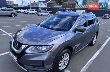 Позашляховик / Кросовер Nissan Rogue 2018 в Києві